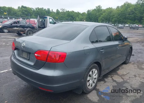2014 Volkswagen Jetta S из США, поврежденный, VIN 3VW2K7AJ2EM250652